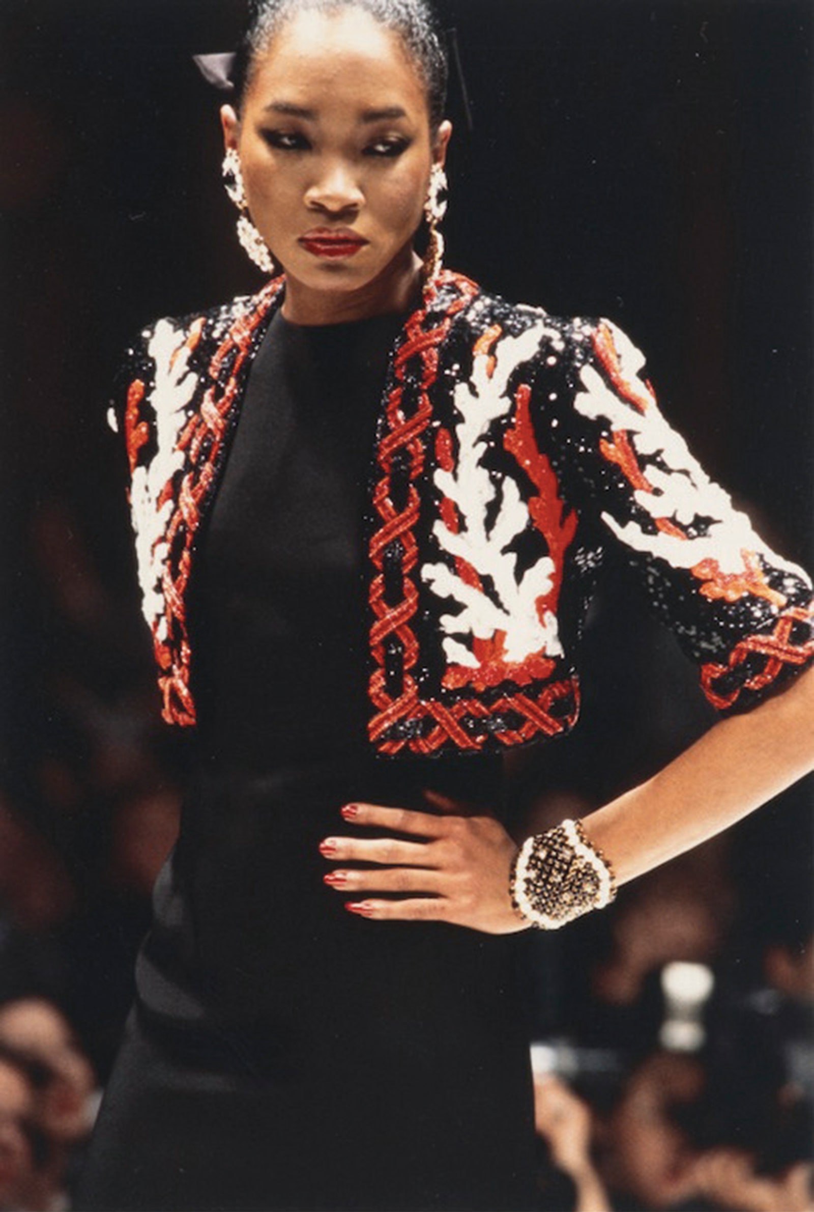 Givenchy Haute Couture 1980. Tahmini €800 €1200