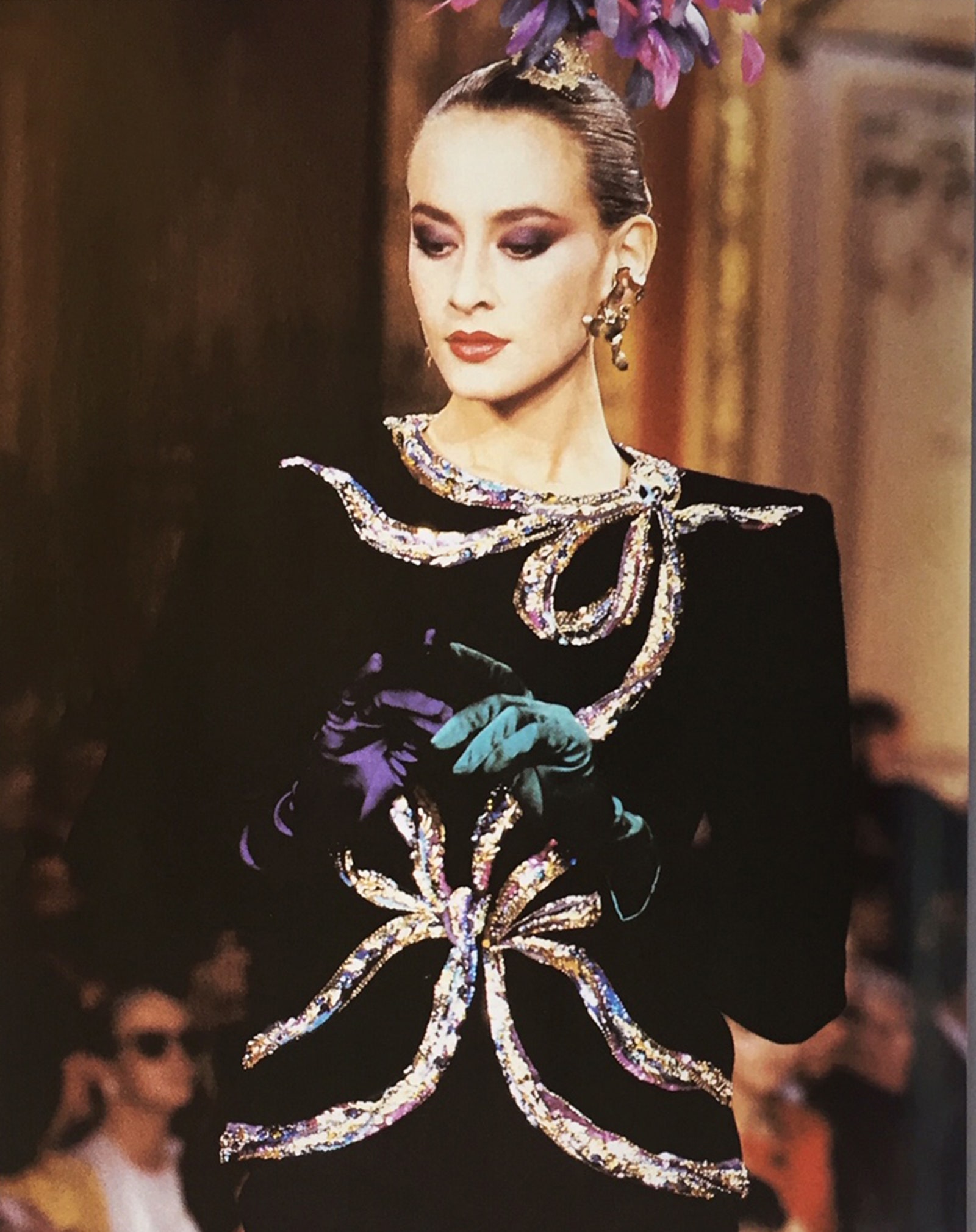 Yves Saint Laurent Haute Couture 1987. Tahmini €1500 €2500
