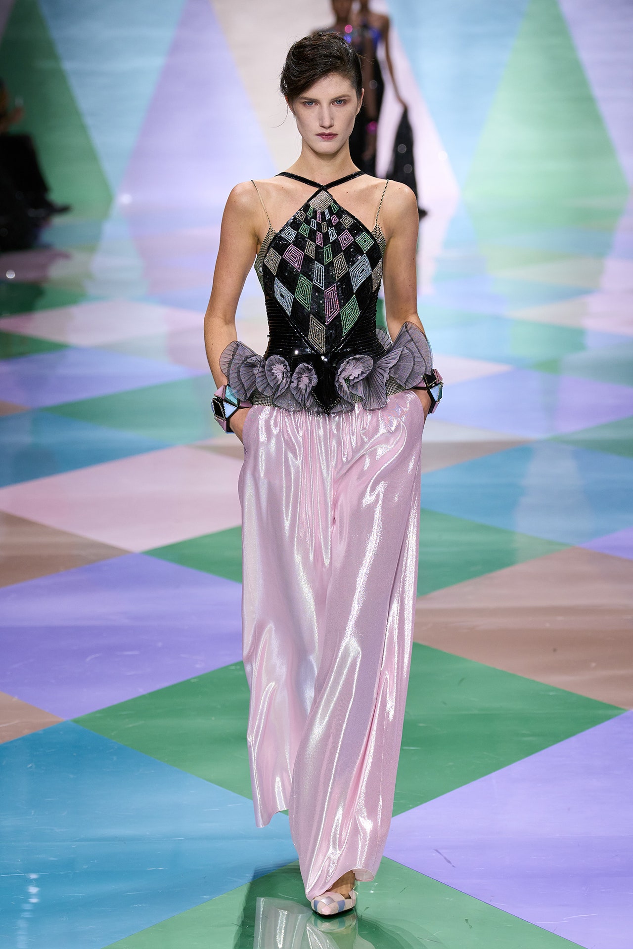 Armani Privs Haute Harlequins Paris Couture Haftasında