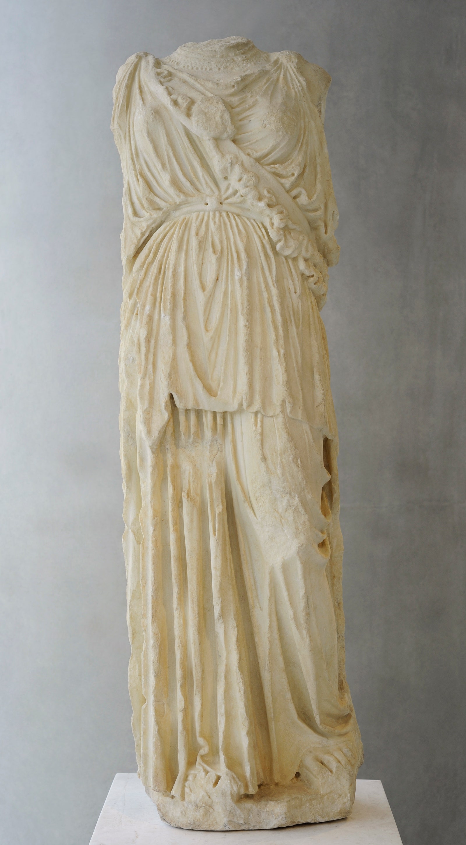 Athena Heykeli ile Peplos Akropolis Müzesi Atina Yunanistan
