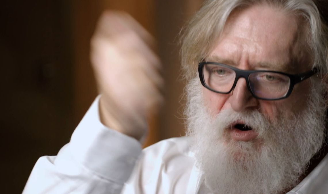 Gabe Newell, Half-Life'ın levyesini eğlenceli hale getirme konusunda: 'Duvara vuran aptallar gibi koşuyorduk'