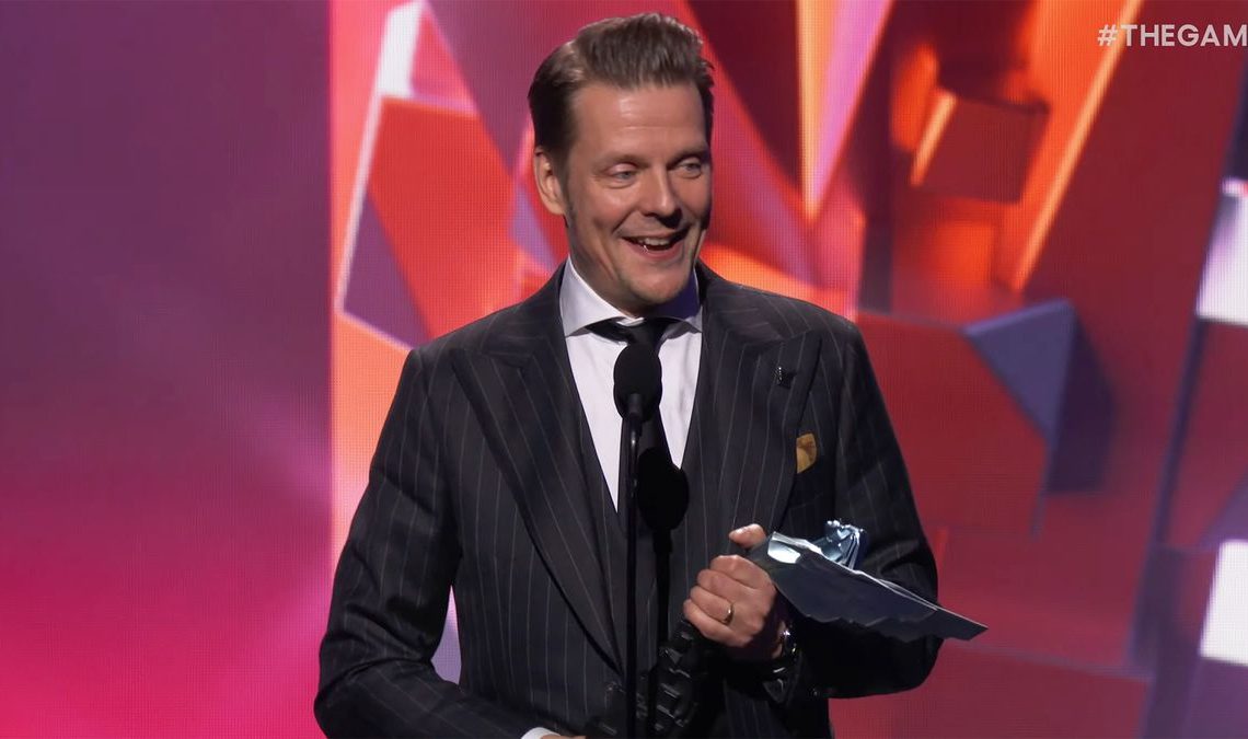 Photo of Remedy creative director Sam Lake accepting an award during The Game Awards 2023