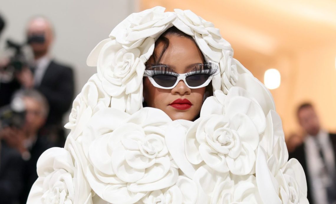 Rihanna 2025 Met Gala'yı ziyaret edecek mi?
