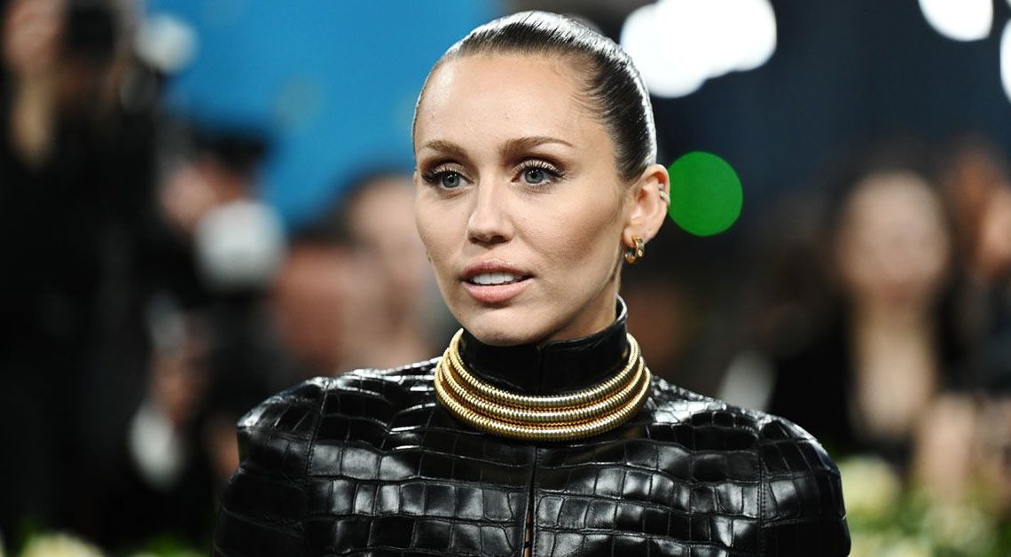 Miley Cyrus 'Acı' Yumurtalık Kisti Rüptürü: Uyarı işaretleri nelerdir?