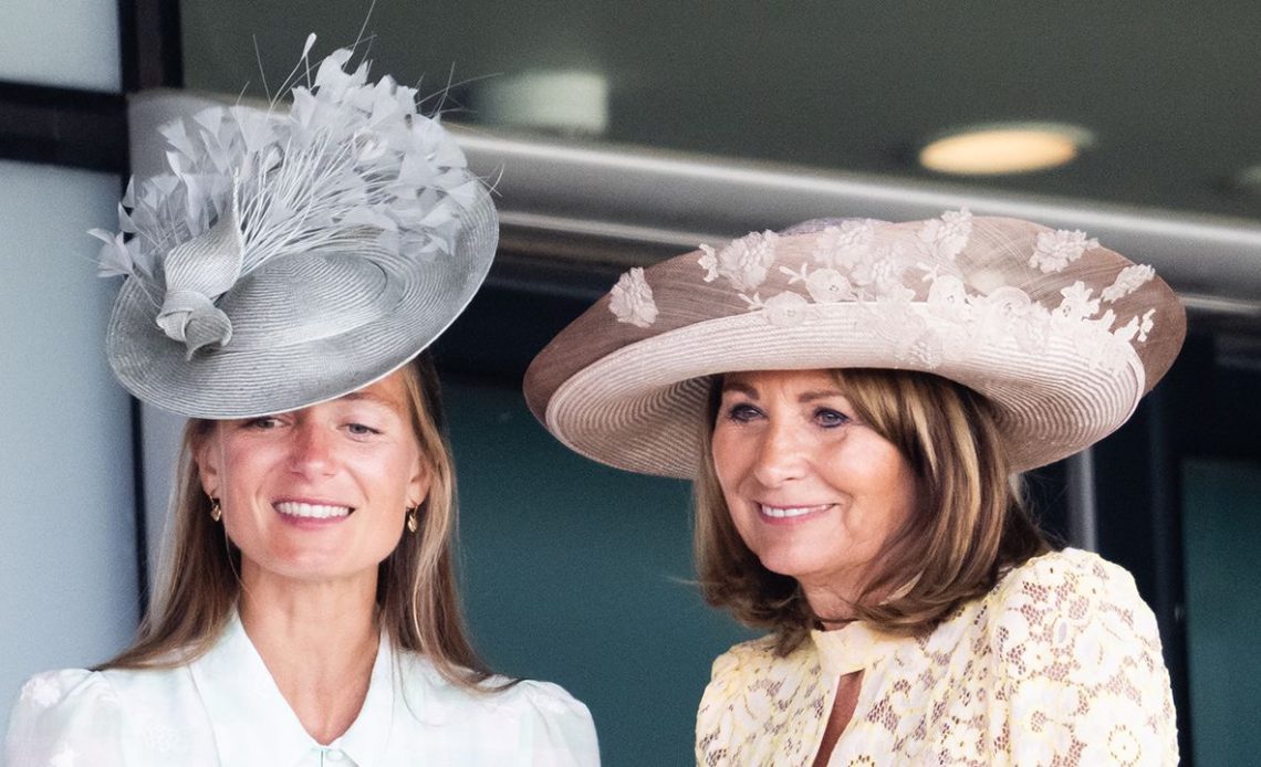 Şapkalar! Carole Middleton, kayınpeder Alizee Thevenet'e Kraliyet Ascot İkinci Günü için bir Milinery Marvel ödünç verdi